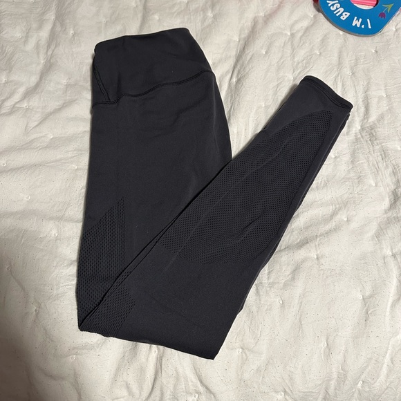 Lulu Lemon Leggings - Picture 1 of 3